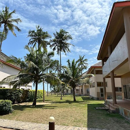 Elmina Bay Resort エクステリア 写真