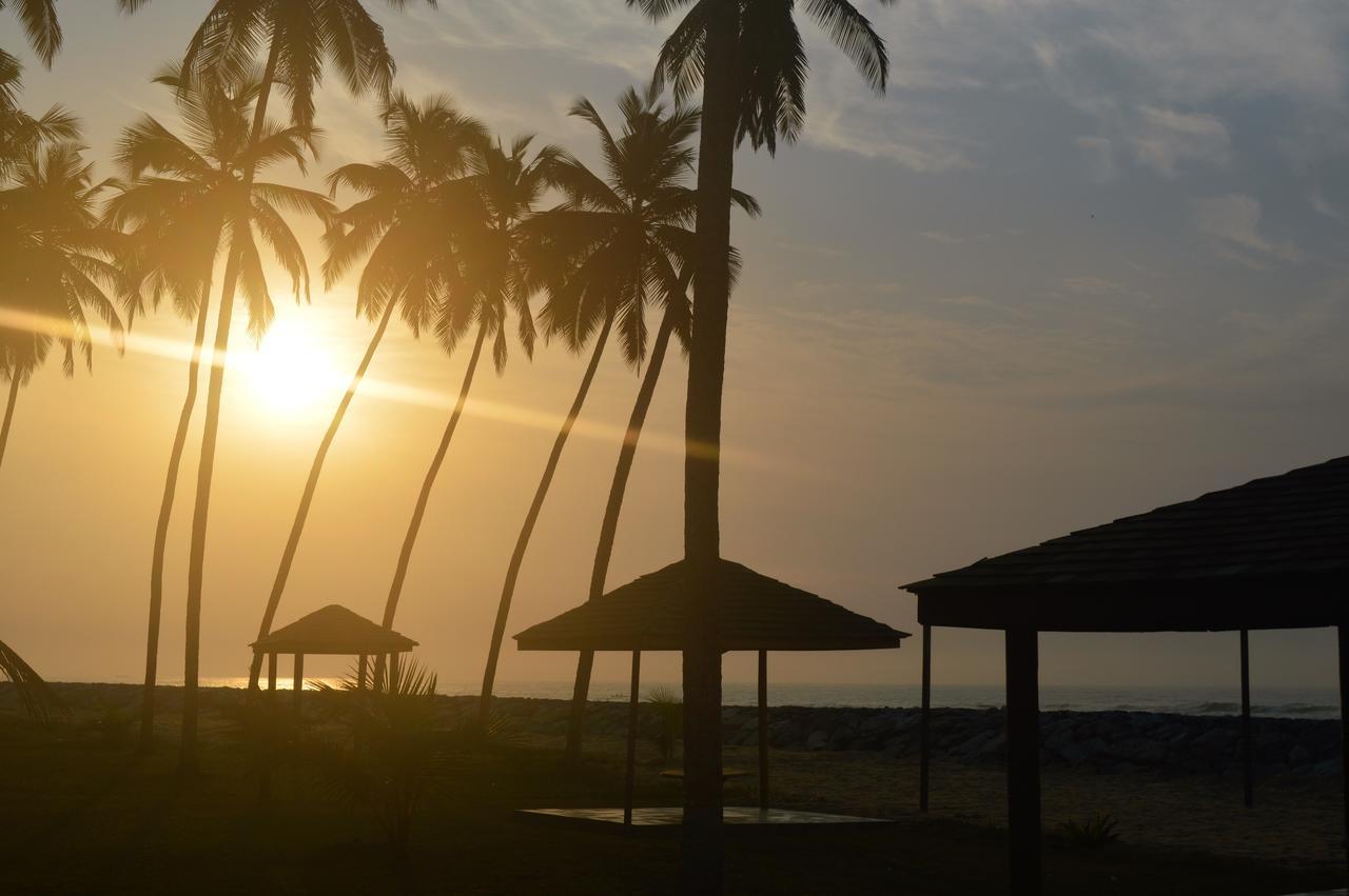 Elmina Bay Resort エクステリア 写真