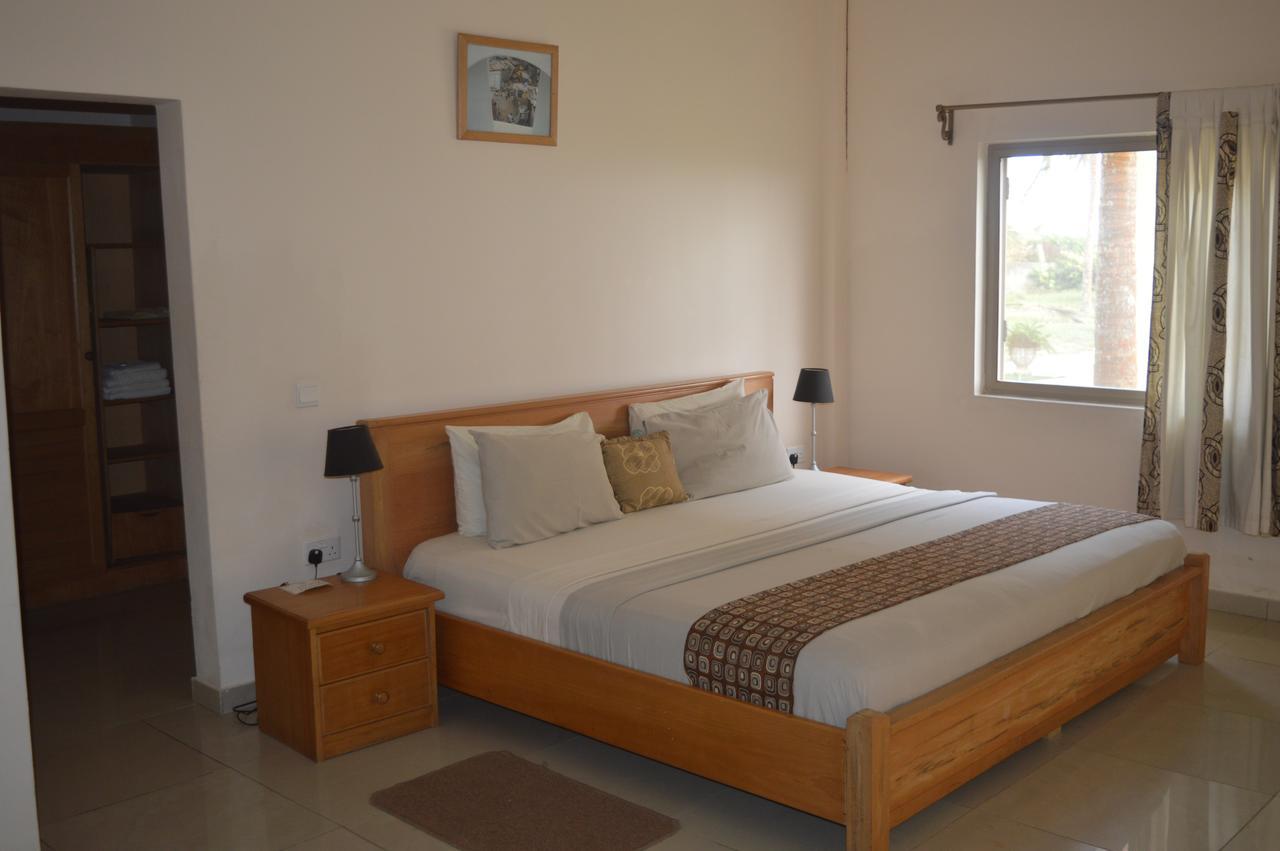 Elmina Bay Resort エクステリア 写真