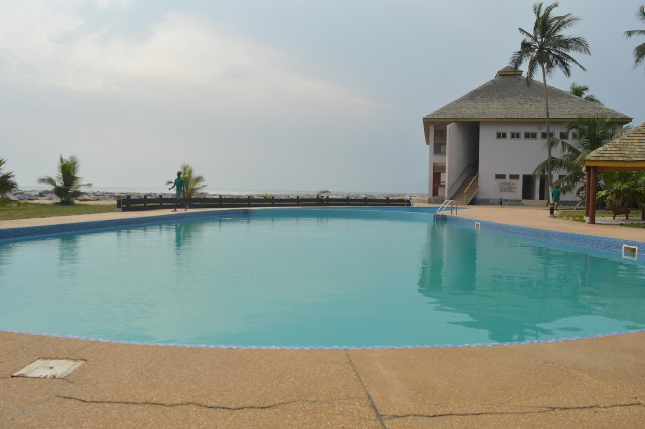 Elmina Bay Resort エクステリア 写真