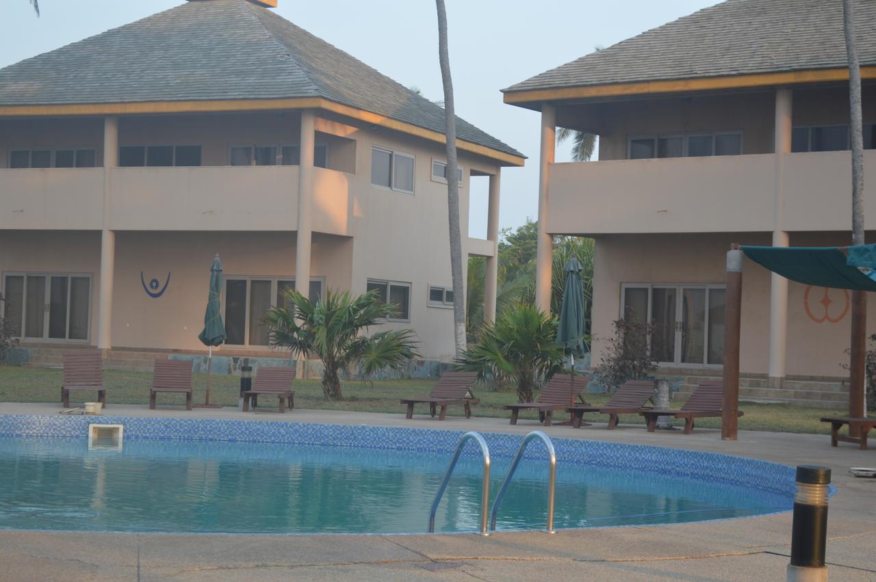 Elmina Bay Resort エクステリア 写真